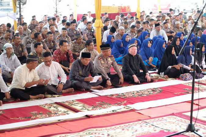 Polresta Pekanbaru Gelar Bukber dengan Anak Yatim dan Forkompinda